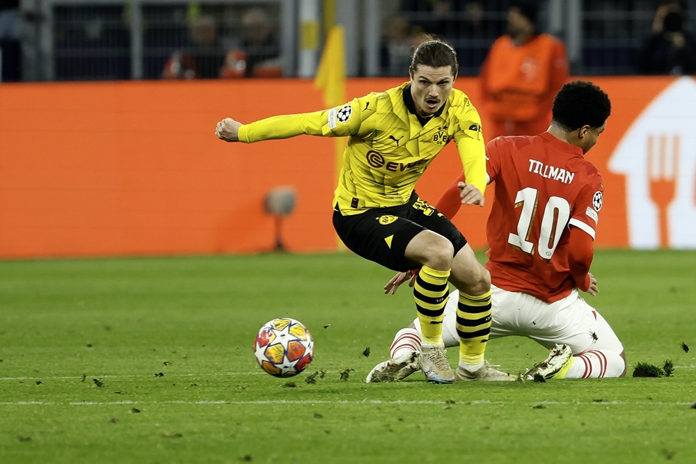 关键时刻体能课后，埃因霍温复出首秀备战欧冠，引发热议，控场能力受关注的简单介绍