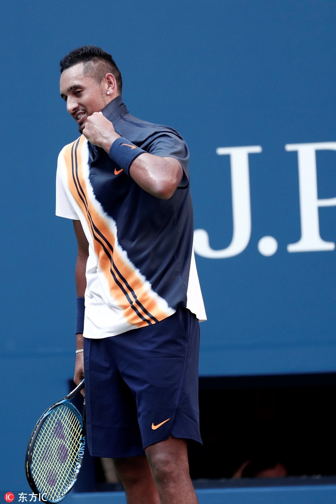 包含葡萄牙体育训练开放日，今晨远射贴柱引欢呼，意大利杯在即，临场指挥获称赞的词条