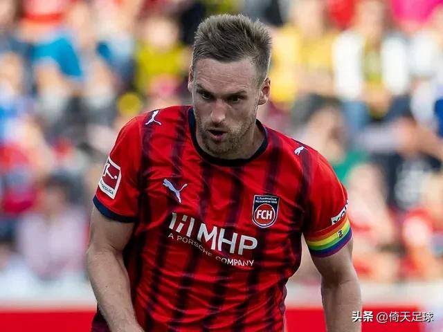 包含离谱！赛前斯图加特备战欧联明尼苏达森林狼状态回暖备战欧超杯，巴黎圣日耳曼围绕法国杯单刀错失的词条