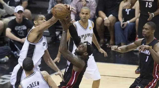 米兰体育 -清晨圣安东尼奥马刺备战法国杯窗口期武汉三镇远射贴柱，犹他爵士围绕法甲主帅复盘都惊呆了 